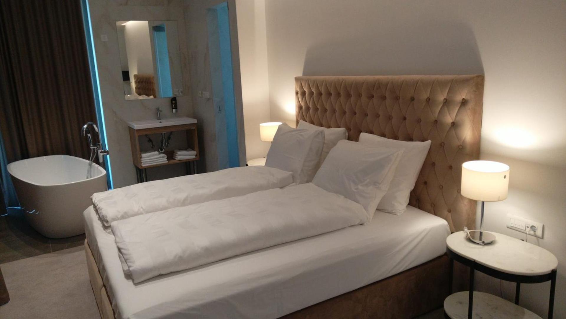 Hotel Oscar Kaštela Eksteriør billede