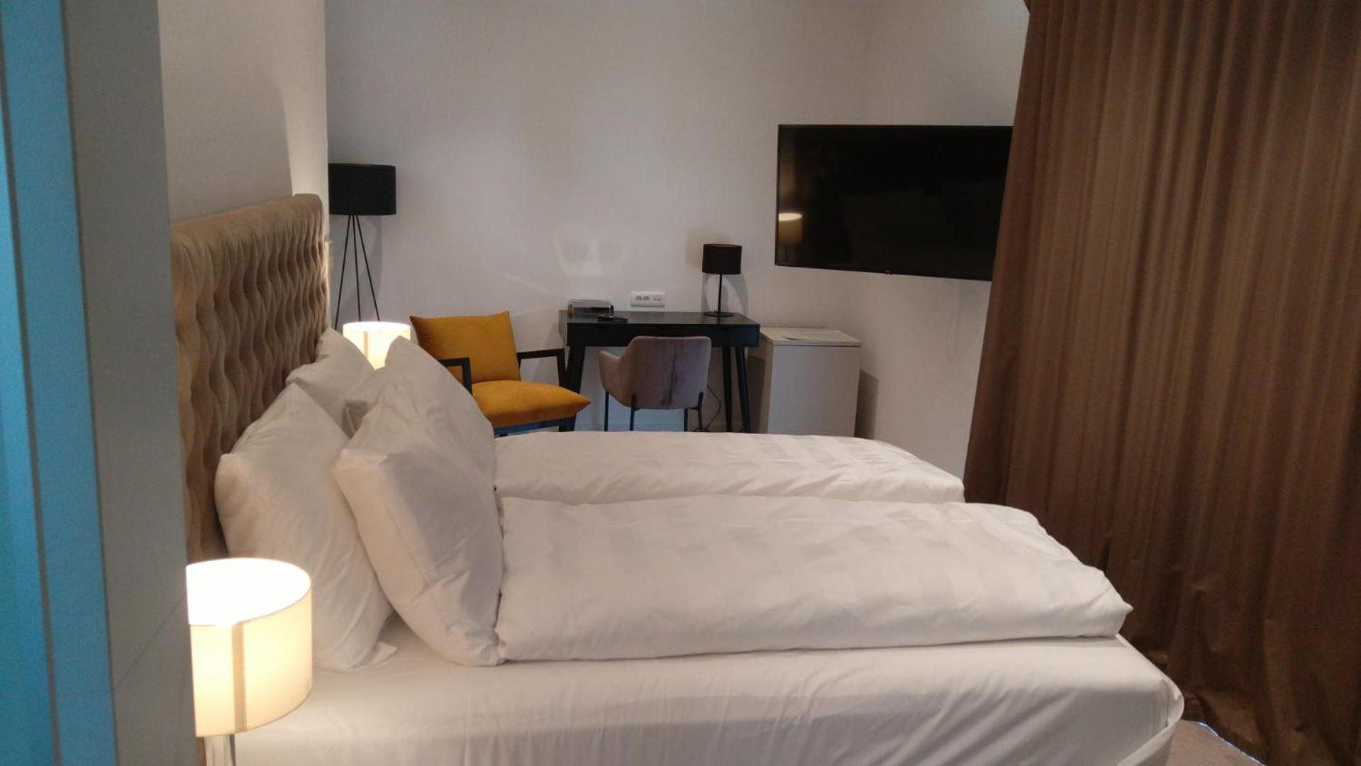 Hotel Oscar Kaštela Eksteriør billede